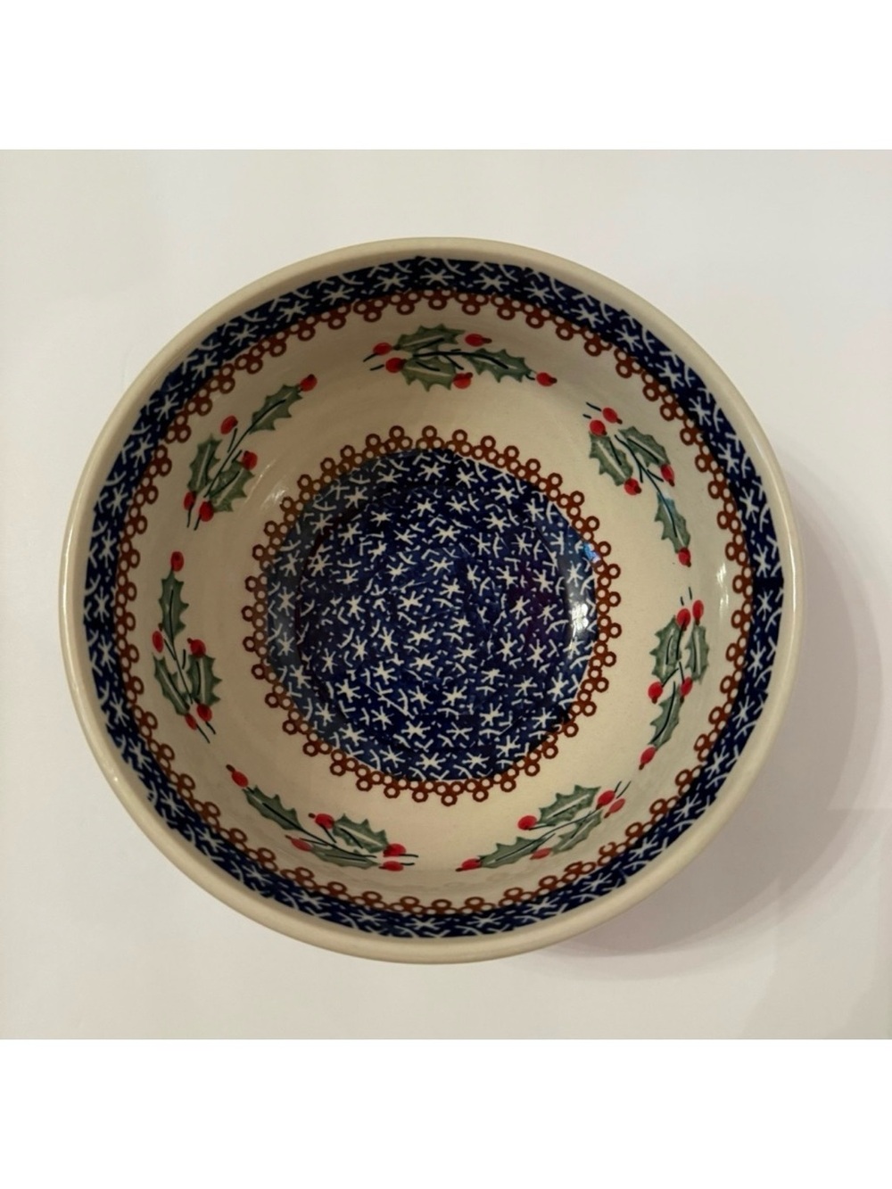 POLISH POTTERY BOWL BLUE WHITE HOLLY PATTERN HANDMADE BOLESLAWIEC DINING DINNER
